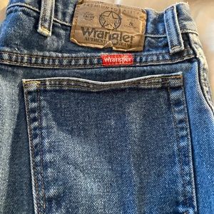 Men’s Wrangler 34x32 Denim Blue Jeans 100% cotton